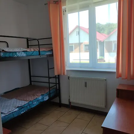 Lesny Dworek Leslaw Zieniewicz Apartment Jaroslawiec Exterior photo